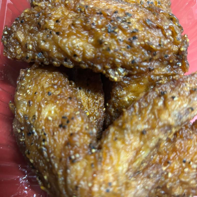 手羽先の唐揚げ〜黒胡椒風味〜(Meat&Vegetables I・T・O 大丸札幌店)