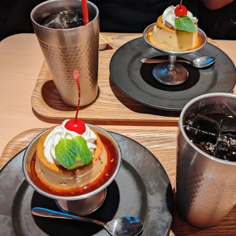 たっぷり満足 自家製プリン(Tokyo Orchard Cafe)