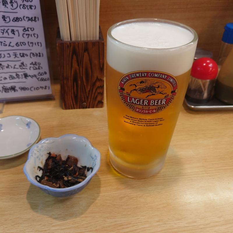 生ビール〈特大ジョッキ〉(居酒屋 一心水産)