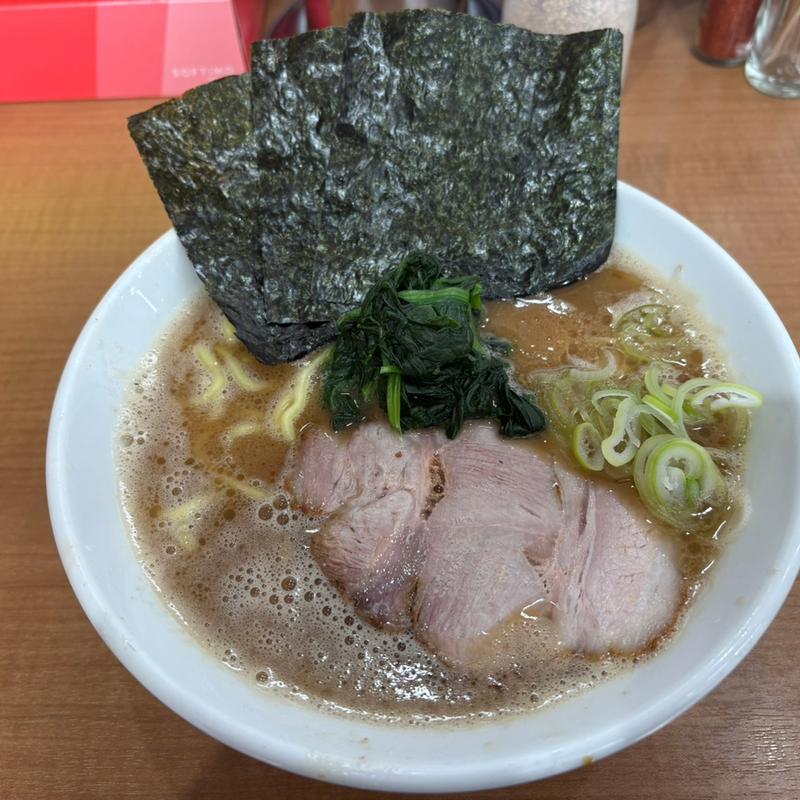 豚骨醤油らーめん(綾瀬ラーメン 粋)
