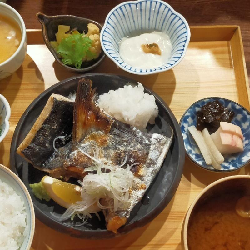 焼魚定食(和食 心根)