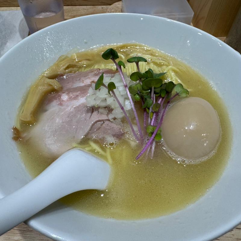 特製鶏白湯塩らぁ麺(らぁ麺 ゆかり)