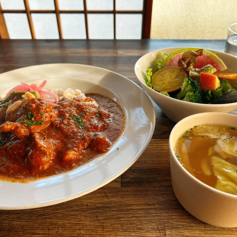 (Cafe hito no wa （カフェ ヒトノワ）)