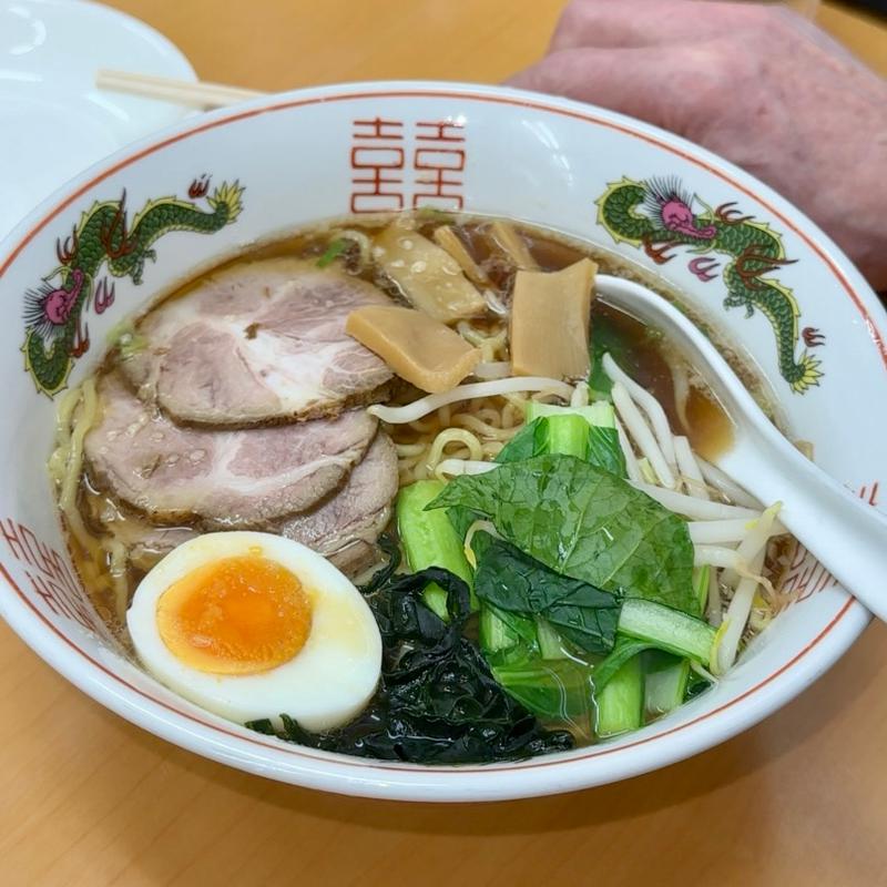 醤油ラーメン(全家福)