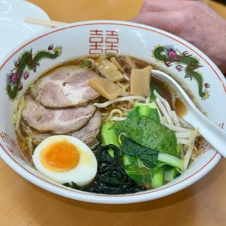 醤油ラーメン(全家福)