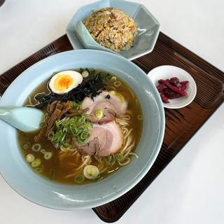 あしょろラーメン チャーハン
