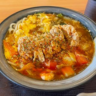 鶏竜田の黒酢酸辣うどん(味の民芸 葛飾奥戸店)