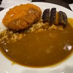 メンチカツカレー 