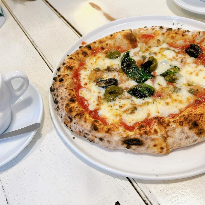 (ドットーレ （Dottore）)