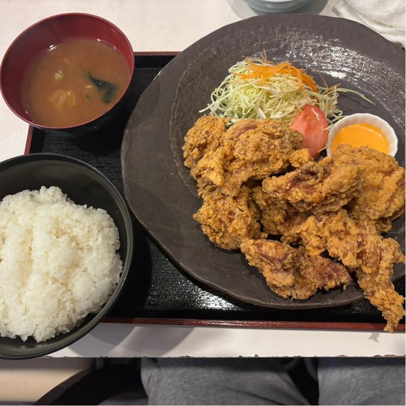 碧南白しょうゆ唐揚げ定食 8個(味まる)