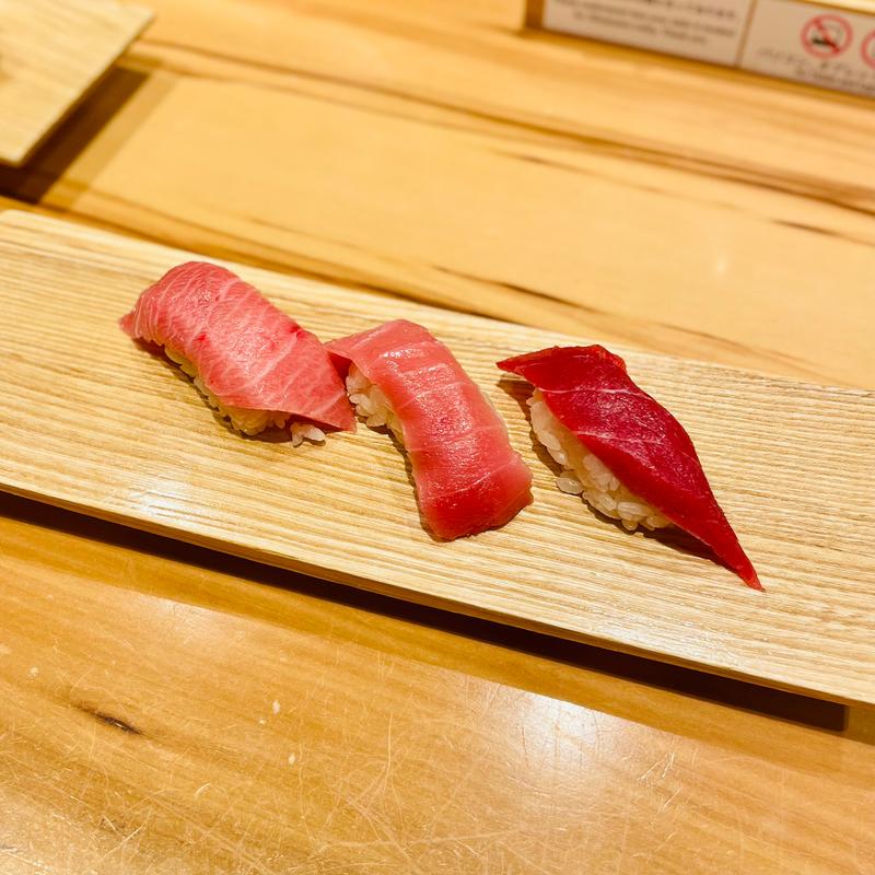 一の皿(天然本まぐろ ありそ鮨し グランスタ東京店)