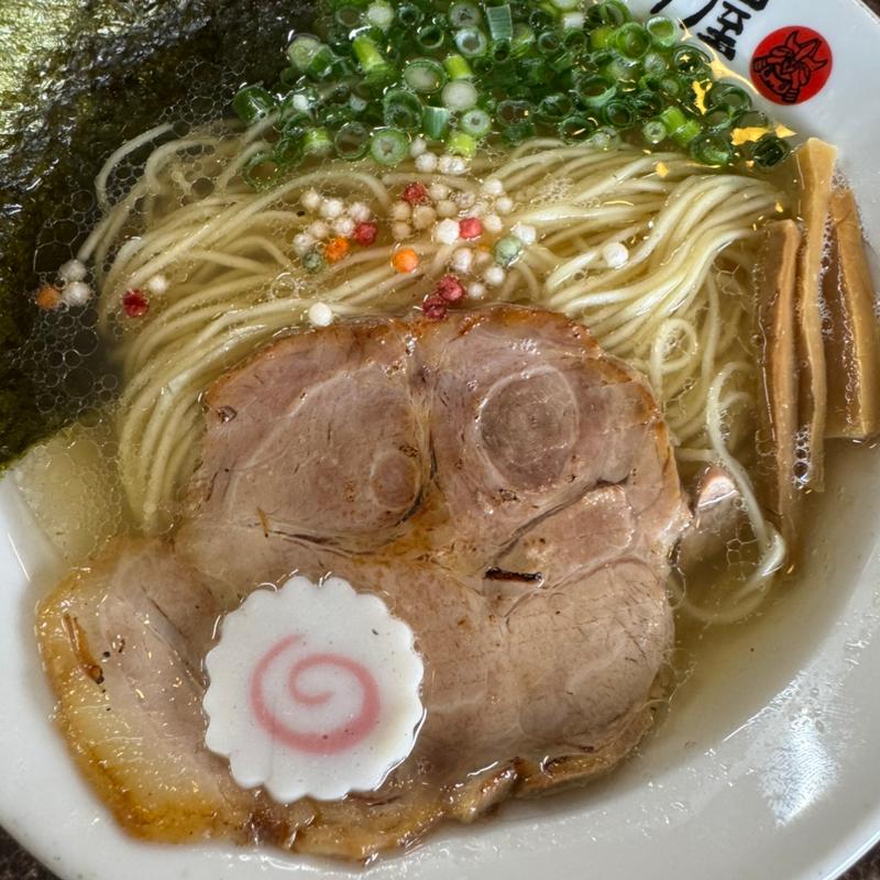 (自家製麺 ら～めん かり屋)