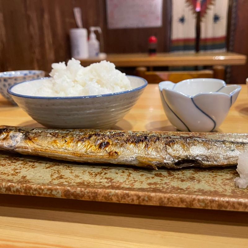 サンマ焼き定食　大盛り(居酒屋 わたなべ)