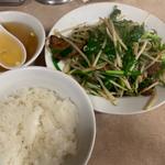 レバニラ炒め定食(中華料理一兆)