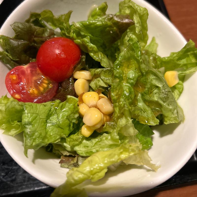 サラダ(炭火居酒屋 炎 すすきの アーバンビル店)
