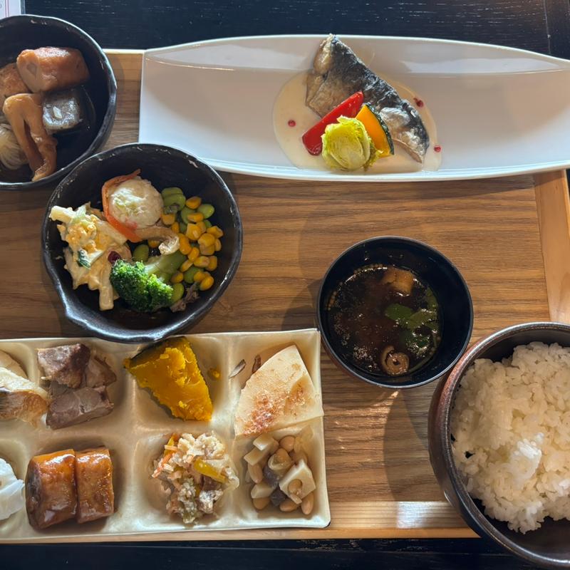 白身魚のポワレ特製ソースがけ(京ごはんと鉄板焼き 京月 天満橋店)