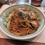 お肉屋さんのソーセージ入りスパゲッティナポリタン(タベルナ・パパ )