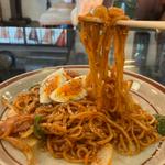 焼きそばナポリタン(夜もすがら骨董店)