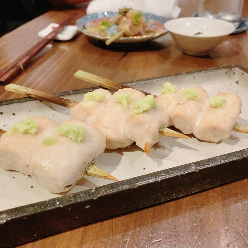 ささみ（ワサビ又は梅肉）(酒菜山もと山もと)