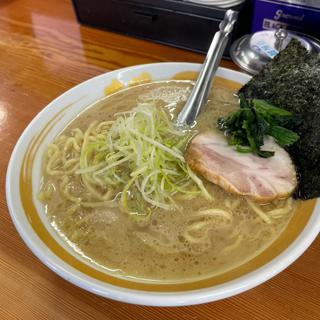 ラーメン(カマリヤ大将)
