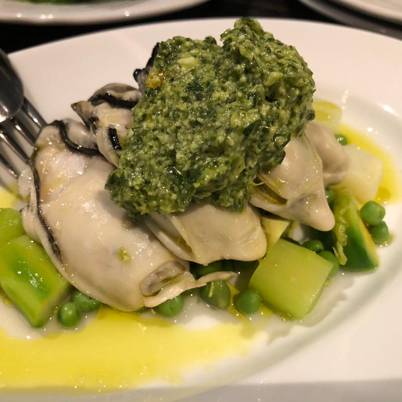 牡蠣とアスパラガスのサラダ(リスト ピッツァ バイ ナポリスタカ RistoPizza by Napoli sta ca)