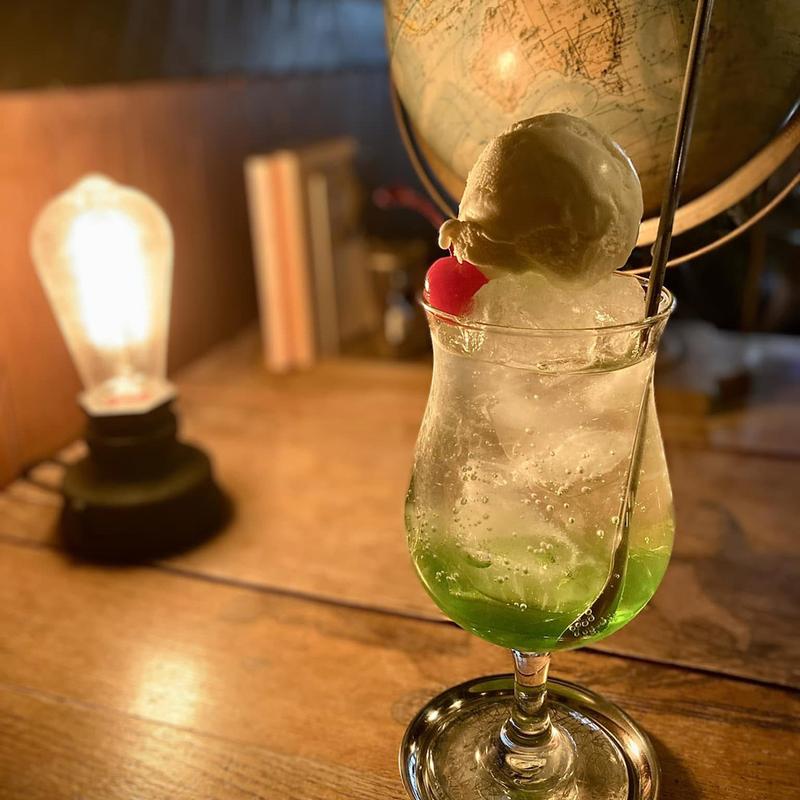 メロンクリームソーダ(喫茶 天文図舘)