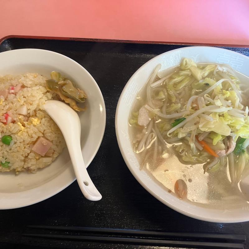 半タンメン半チャーハン(中華料理ふじよし )
