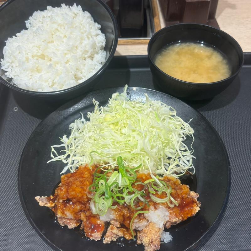 鶏の竜田揚げ定食(松のや 中野坂上店)