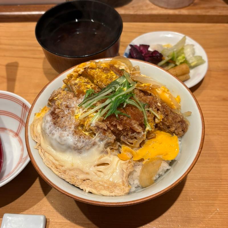 ロースカツ丼(とんかつ寿々木)