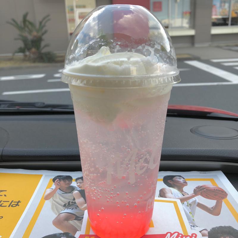 マックフロート もものレモネード(マクドナルド 八潮駅前店)