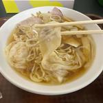 醤油ワンタンメン