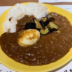 キーマカレー ＋ゆでたまご