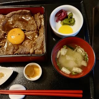 見蘭牛牛めし(見蘭牛ダイニング 玄（道の駅 萩往還）)