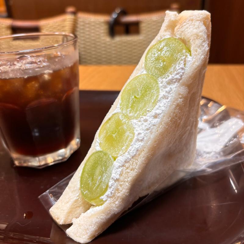 マスカットサンド(スリーコンカフェ 池ノ上店)