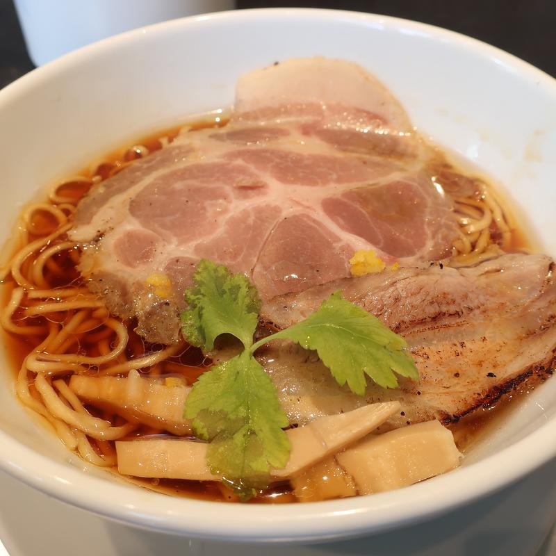 地鶏だし醤油らーめん(なにわ麺次郎 雅)