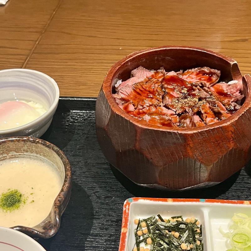 熟成ハラミととろろのひつまぶし御膳(和牛とおでん 六重亭)