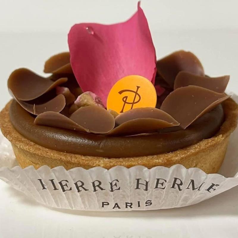 ローズデサーブル(ピエール・エルメ・パリ 二子玉川東急フードショー （PIERRE HERME PARIS）)