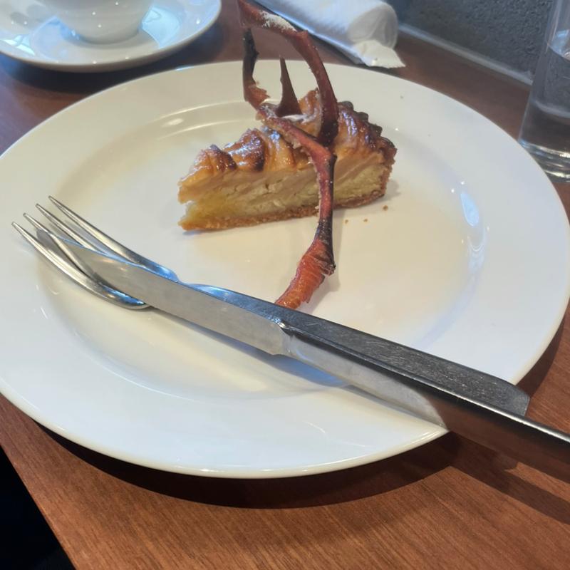 りんごのタルト(サプース)