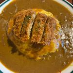 オムカツカレー