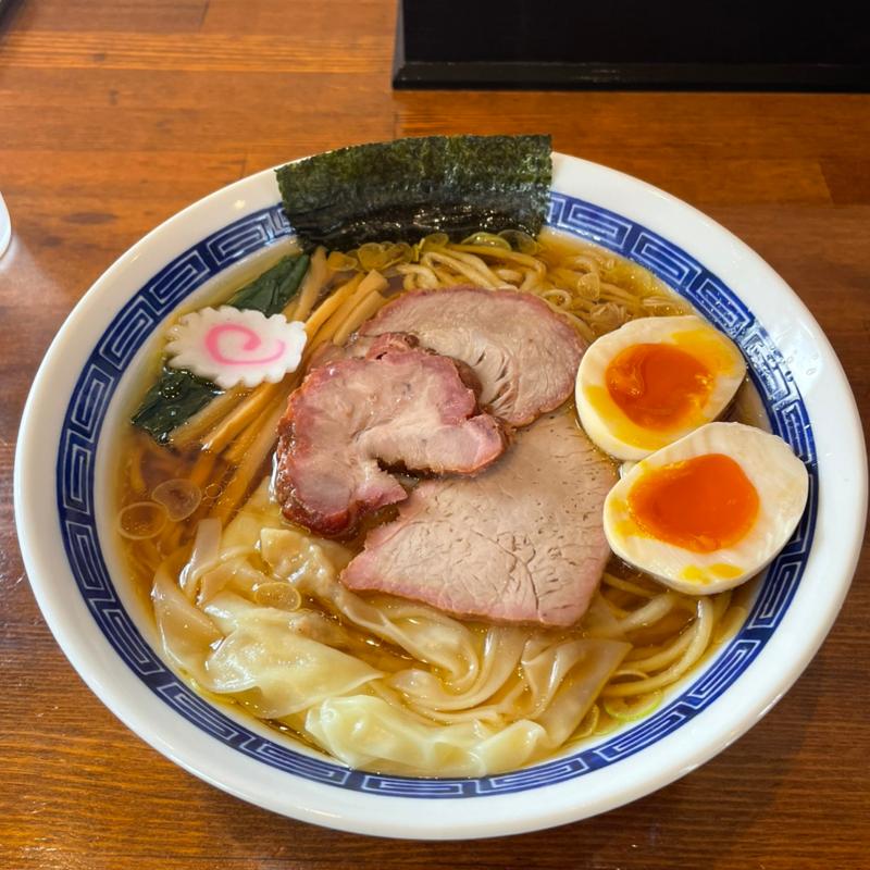 ワンタン麺(煮たまごトッピング)(白河手打中華そばいずみや)
