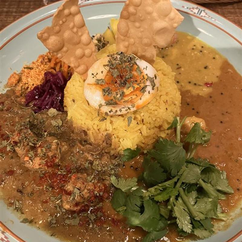 2種あいがけ(カレーショップ初恋)