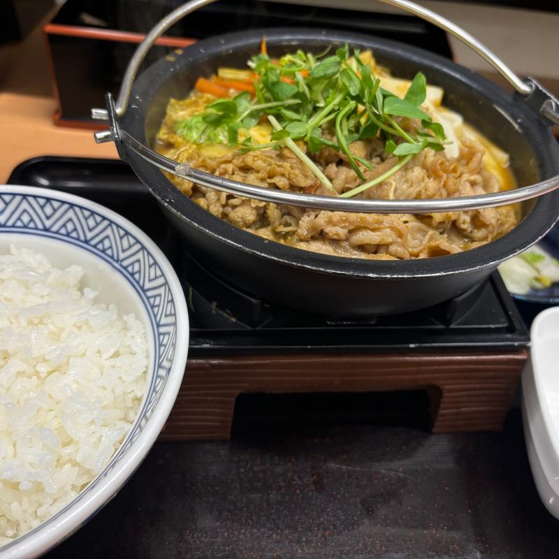 牛カレー鍋膳(吉野家 新大橋通り八丁堀店)