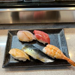 5貫盛合せ(禁煙の立ち飲み寿司 寿司の奥田)