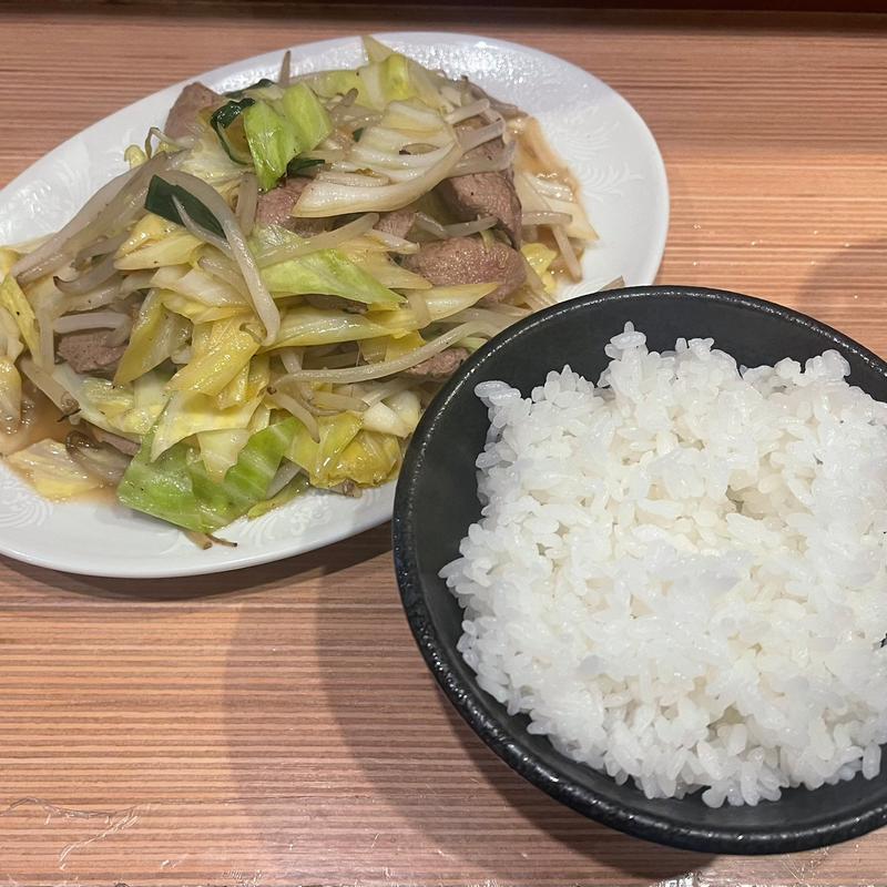 レバ野菜炒め＋半ライス(中華ラーメン うえだ)