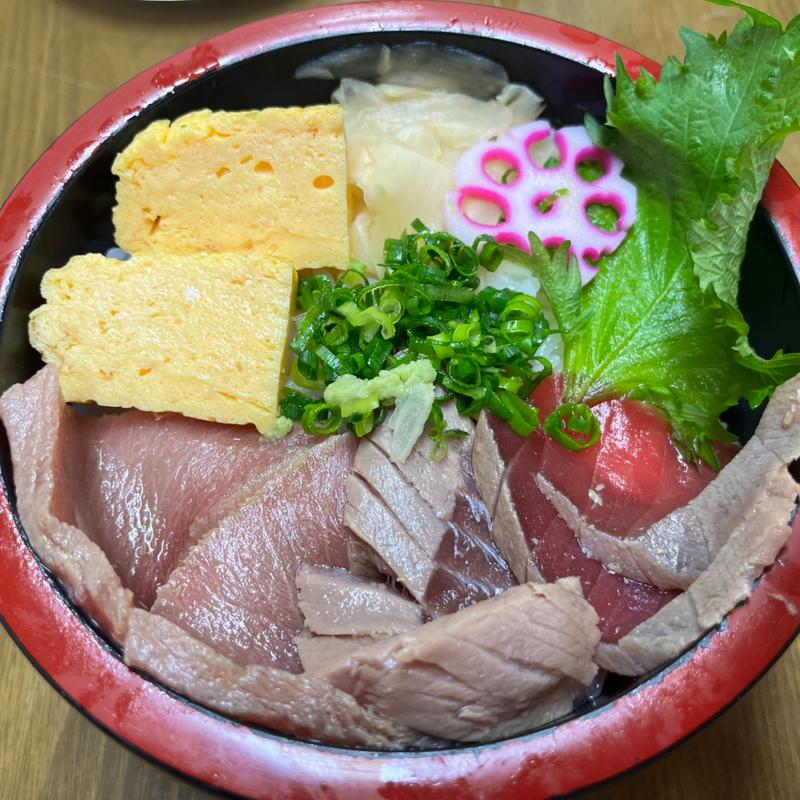 本マグロ炙り漬け丼(丸青食堂 （まるあおしょくどう）)