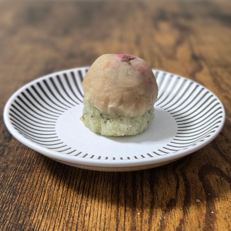 花桜よもぎもち(森のおはぎ)