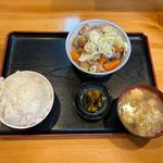 もつ煮込み定食(喜代志 )