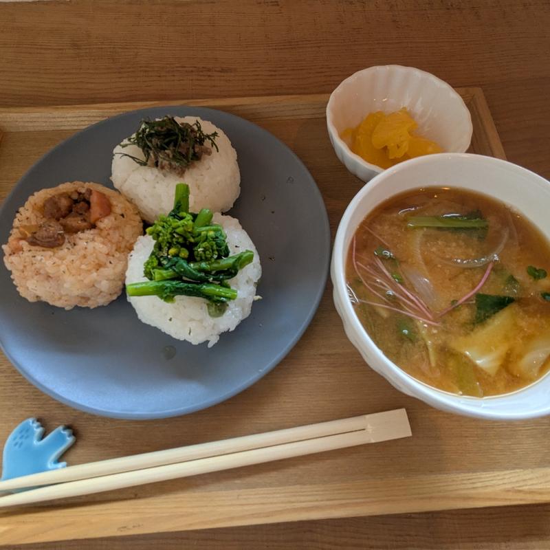 (おにぎりとおやつ musubi)