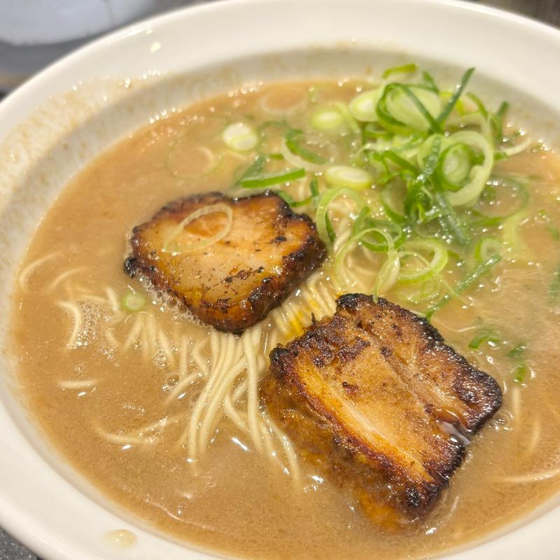 白ラー麺(博多ラーメン 将丸)