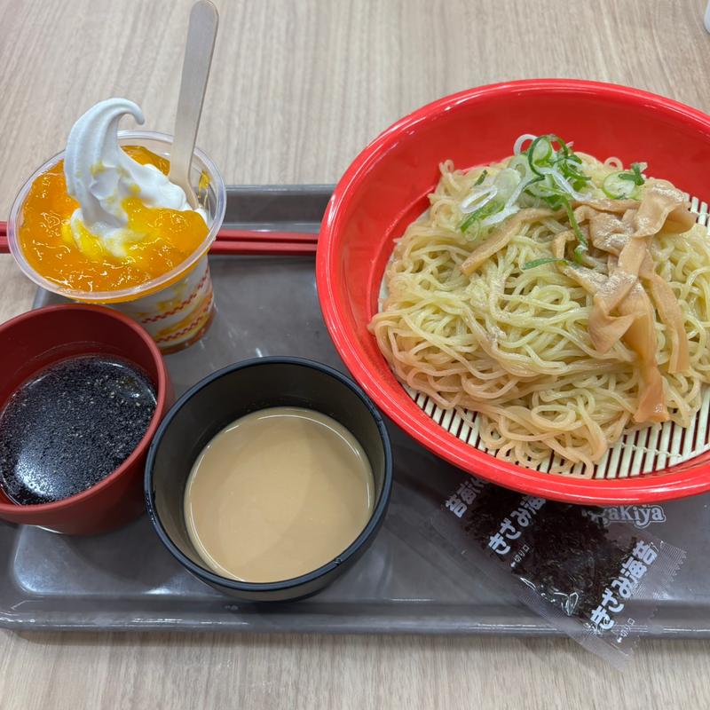 ざるラーメンと完熟メロンクリーム(スガキヤ 岡崎イオンモール店 )